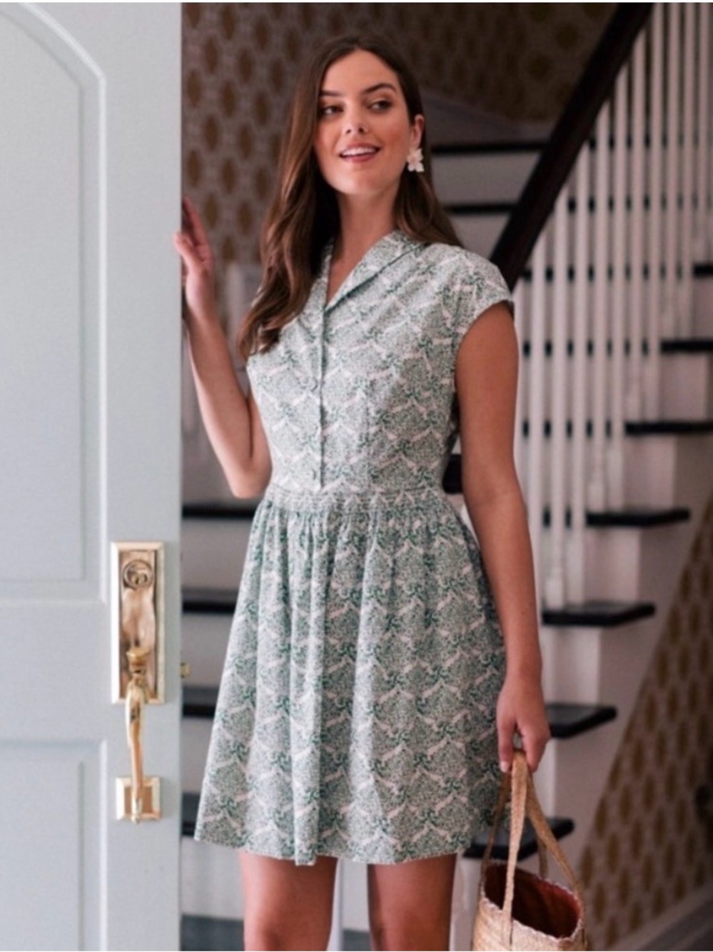 Gal Meets Glam Emery Structured Mini Dress in Hunter Green Botanical Print, Sz 8